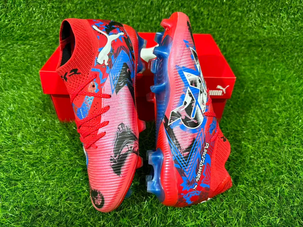 Puma Future Z Graphic Print Red Pink Blue Firm-Ground Soccer Shoes