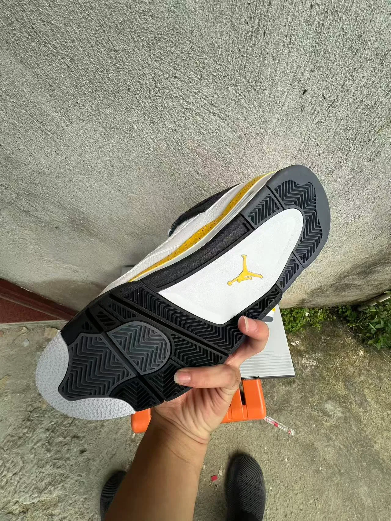 Air Jordan 4 White Black Yellow Speckle Basketball Shoes