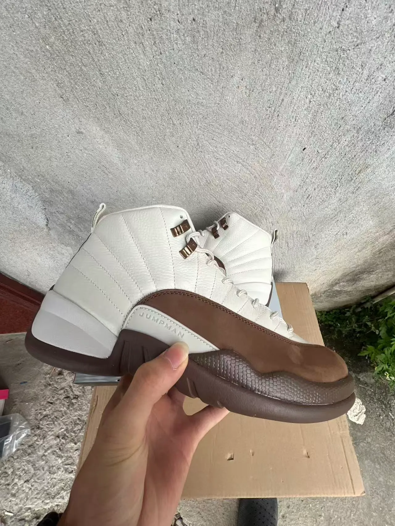 Air Jordan 12 White Brown Quilted Leather Basketball Shoes