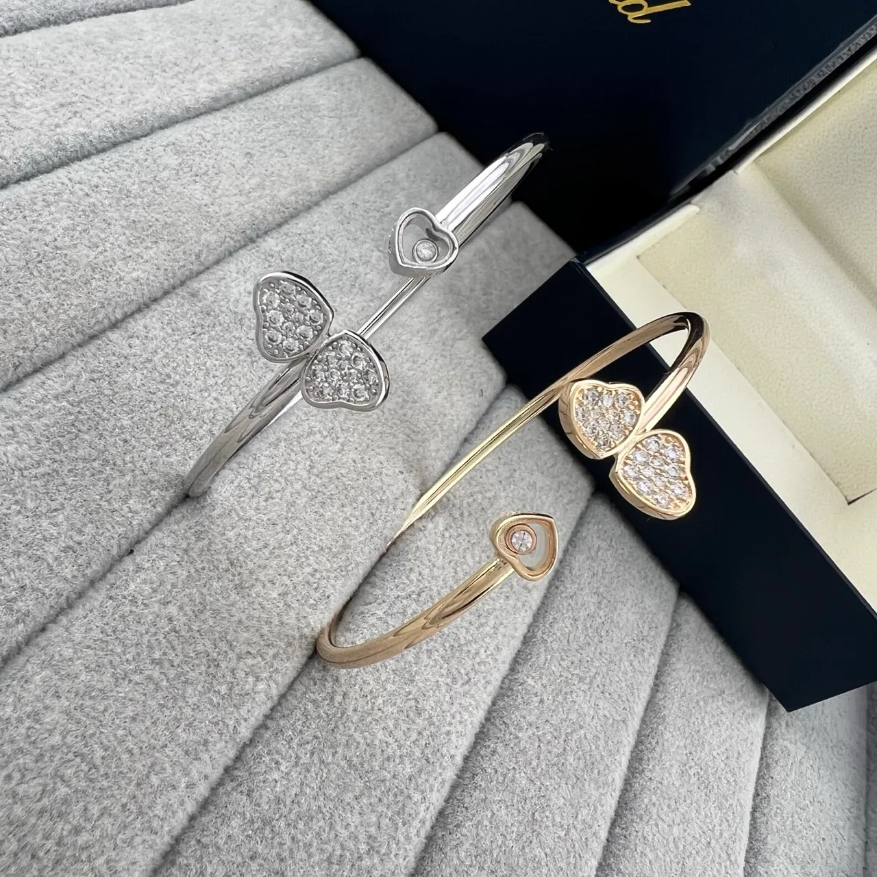Chopard Happy Hearts Pavé Heart Mobile Diamond Bangle Bracelets