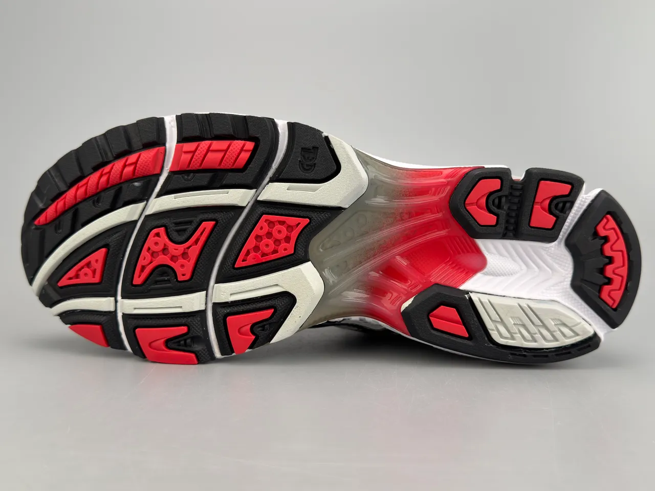 ASICS Gel-Kayano Silver White Red Running Shoes