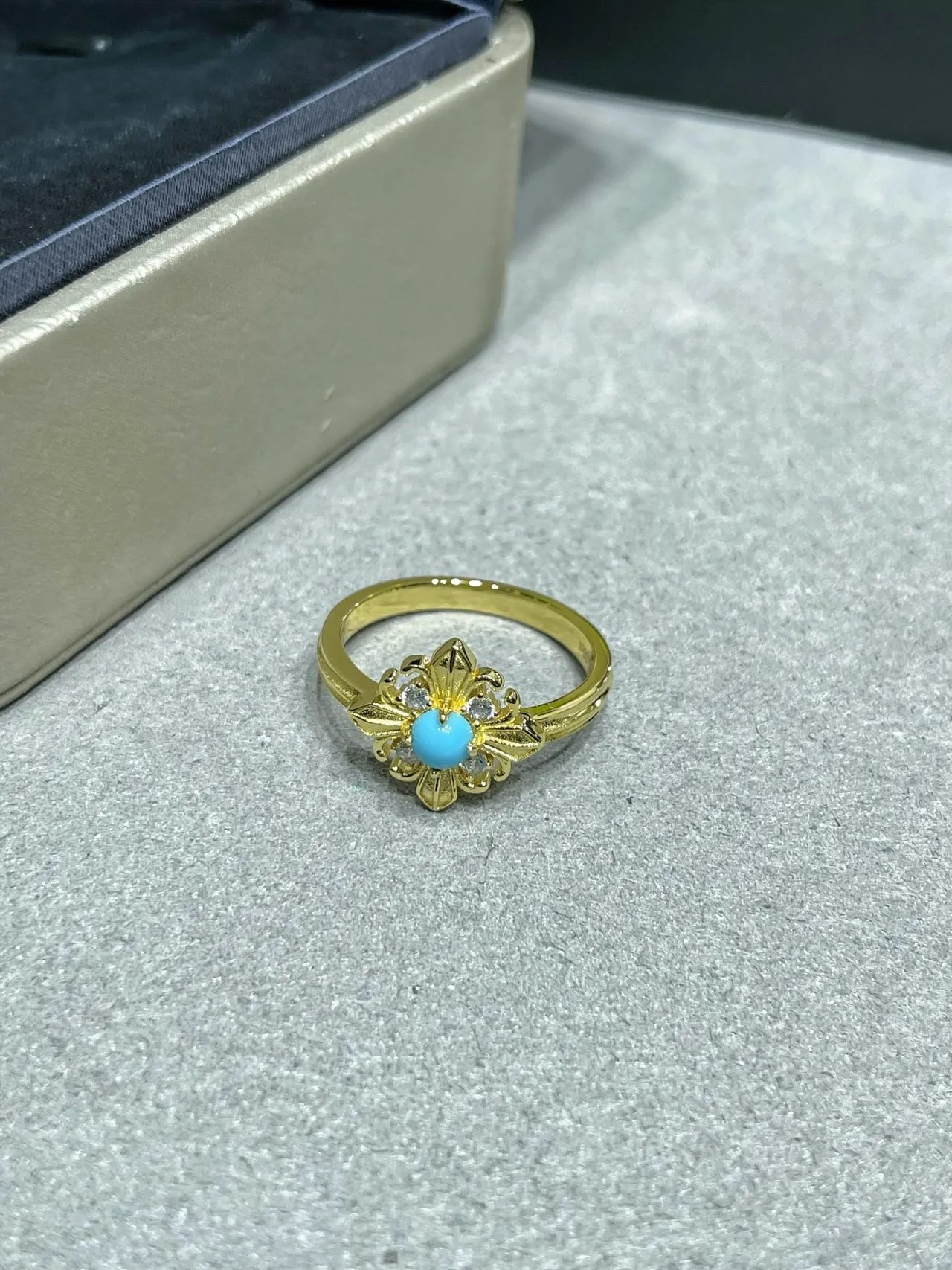 Gold Blue Floral Filigree Turquoise Cabochon Center Ring