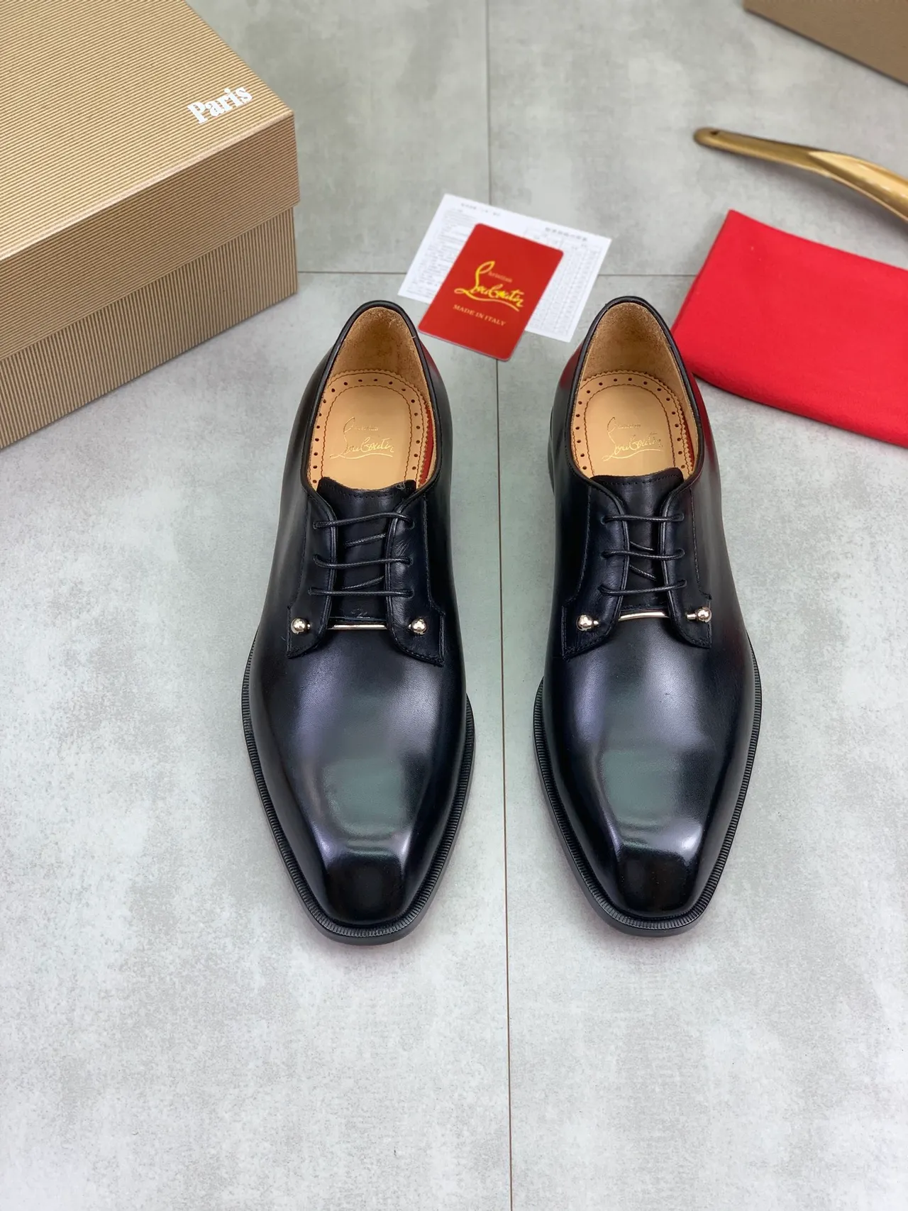 Christian Louboutin Black Beige Glossy Leather Cap Toe Oxford Shoes