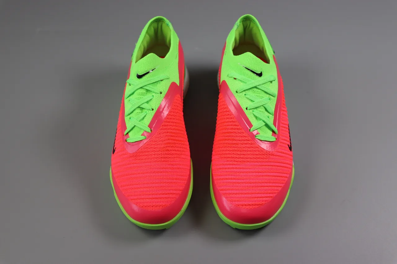 Nike Pink Green Low-Cut Synthetic Overlay Cage Artificial-Grass Soccer Shoes
