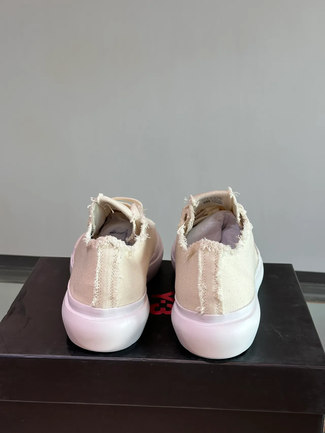 Y-3 Kaiwa Low Off-White Canvas Lifestyle Sneakers
