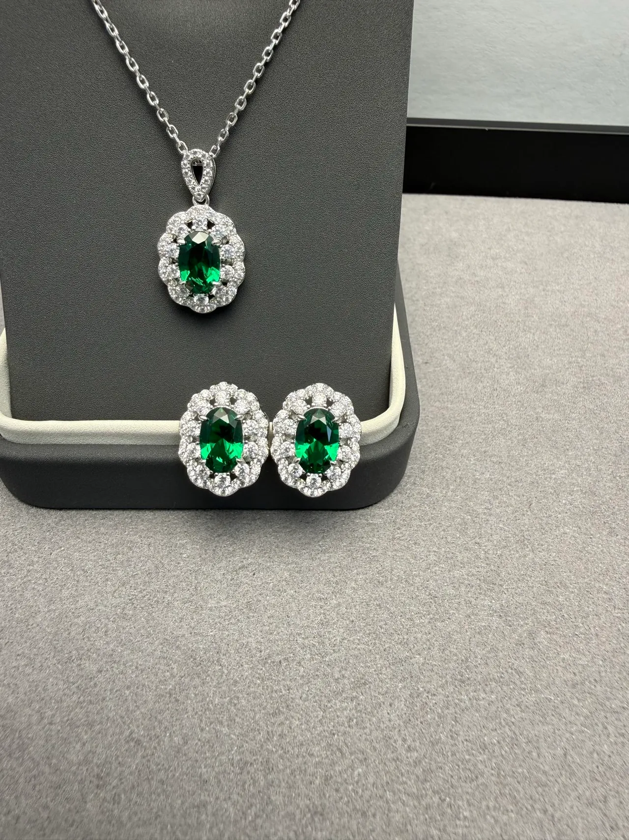 Green Silver Oval Gemstone Center Halo Of Clear Pavé Stones Necklace