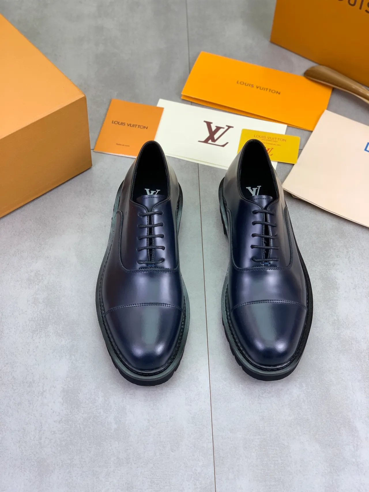 Louis Vuitton Navy Black Cap-Toe Polished Leather Oxford Shoes