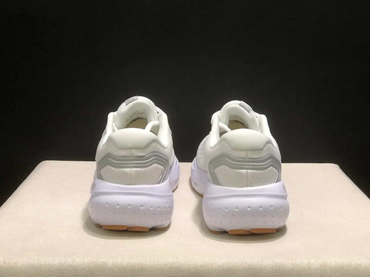 Brooks Glycerin White and Gum Running Shoes