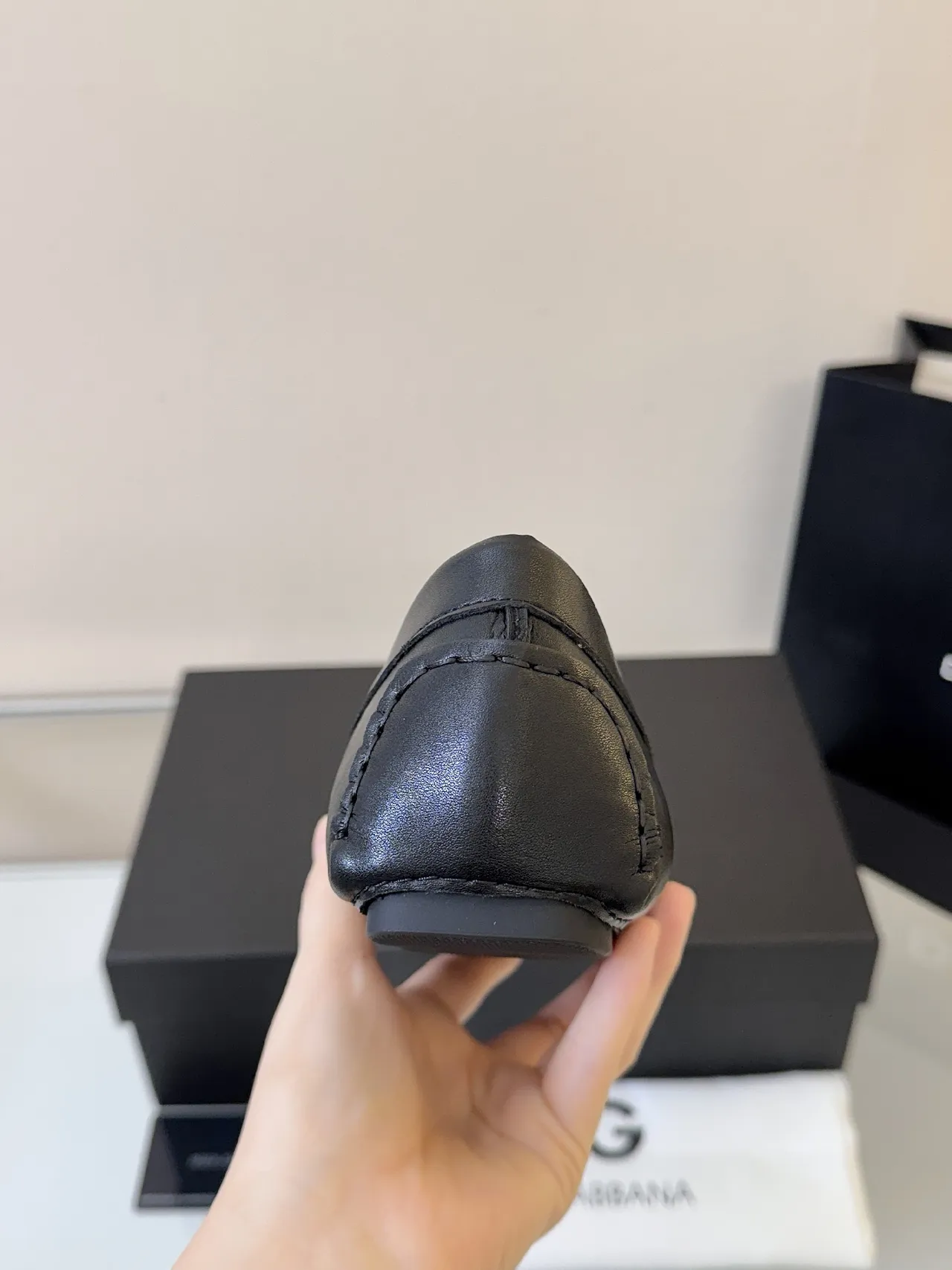 Dolce & Gabbana Portofino Black Leather Metal Plaque Loafers