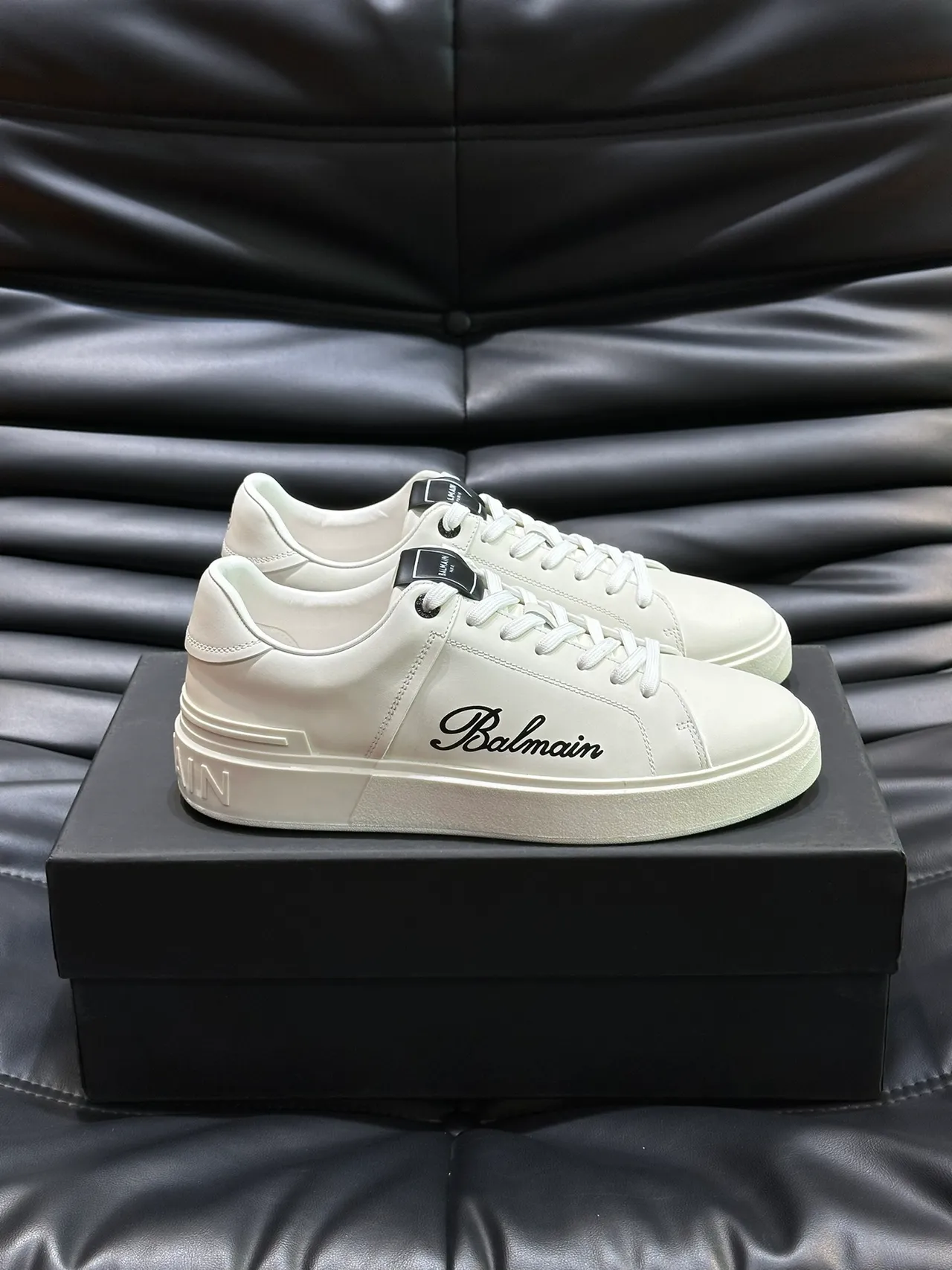 Balmain White Black Leather Upper Cursive Logo Lifestyle Sneakers