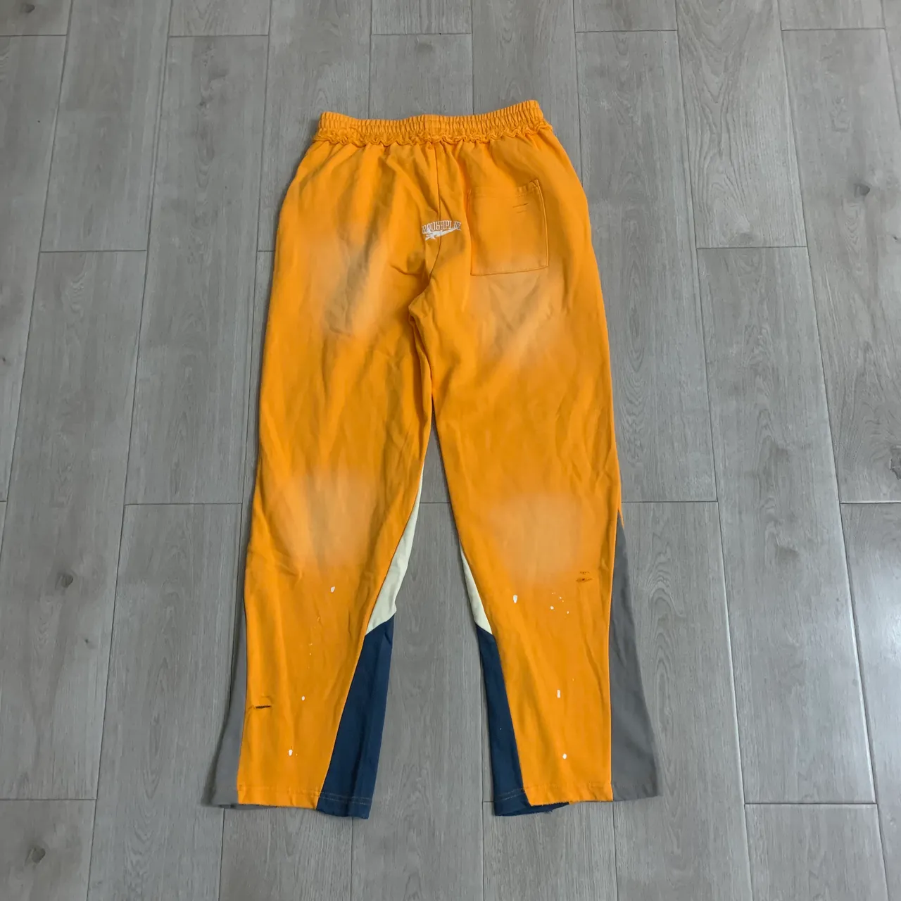Roughplay Distressed Color-Blocked Sweatpants