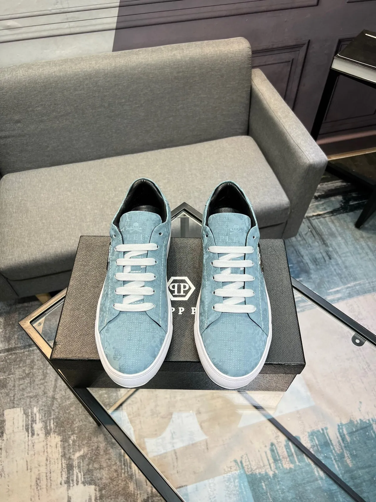 Philipp Plein Blue White Low-Top Textured Floral-Patterned Upper Lifestyle Sneakers