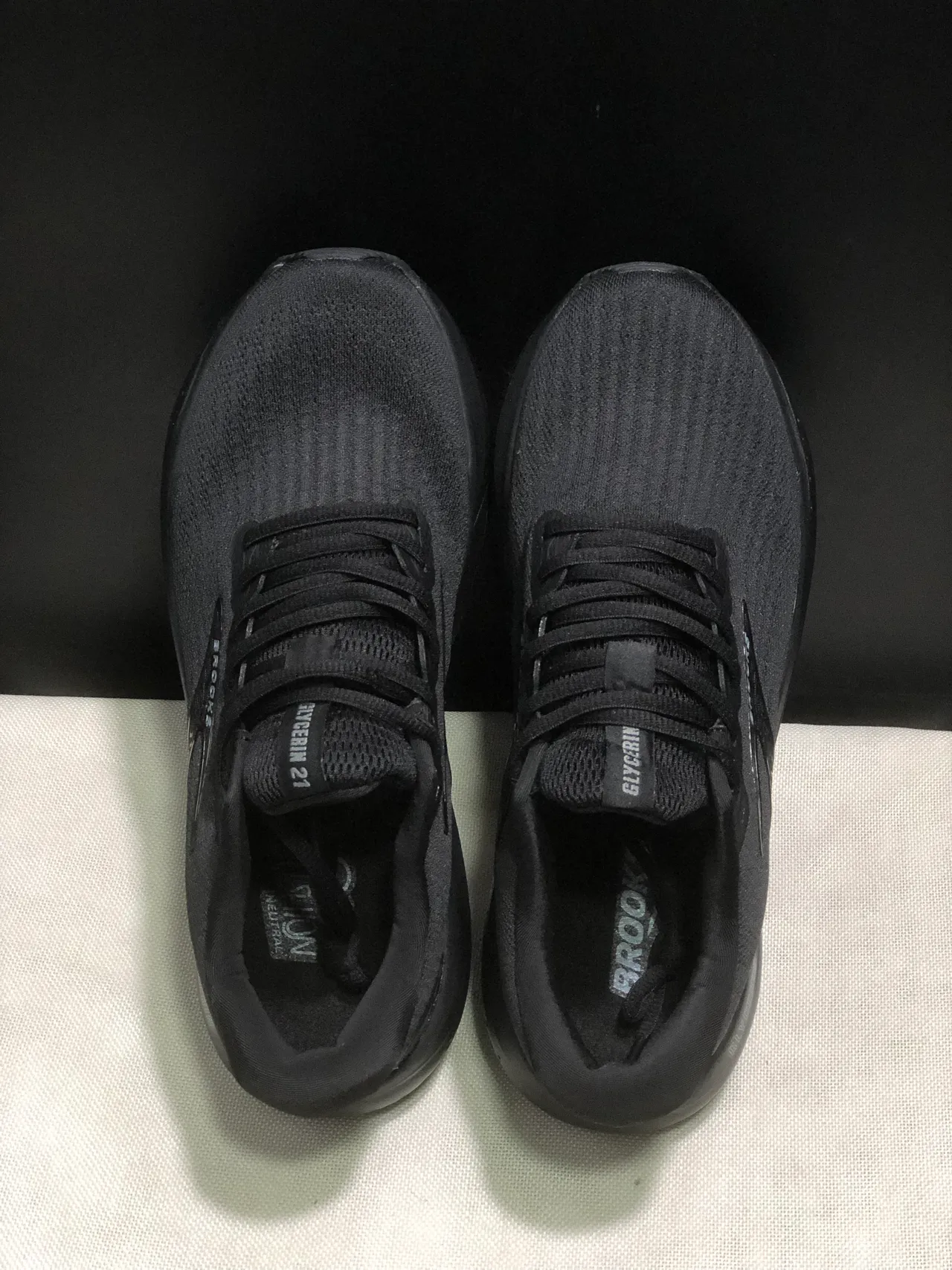 Brooks Glycerin Monochrome Black Running Shoes