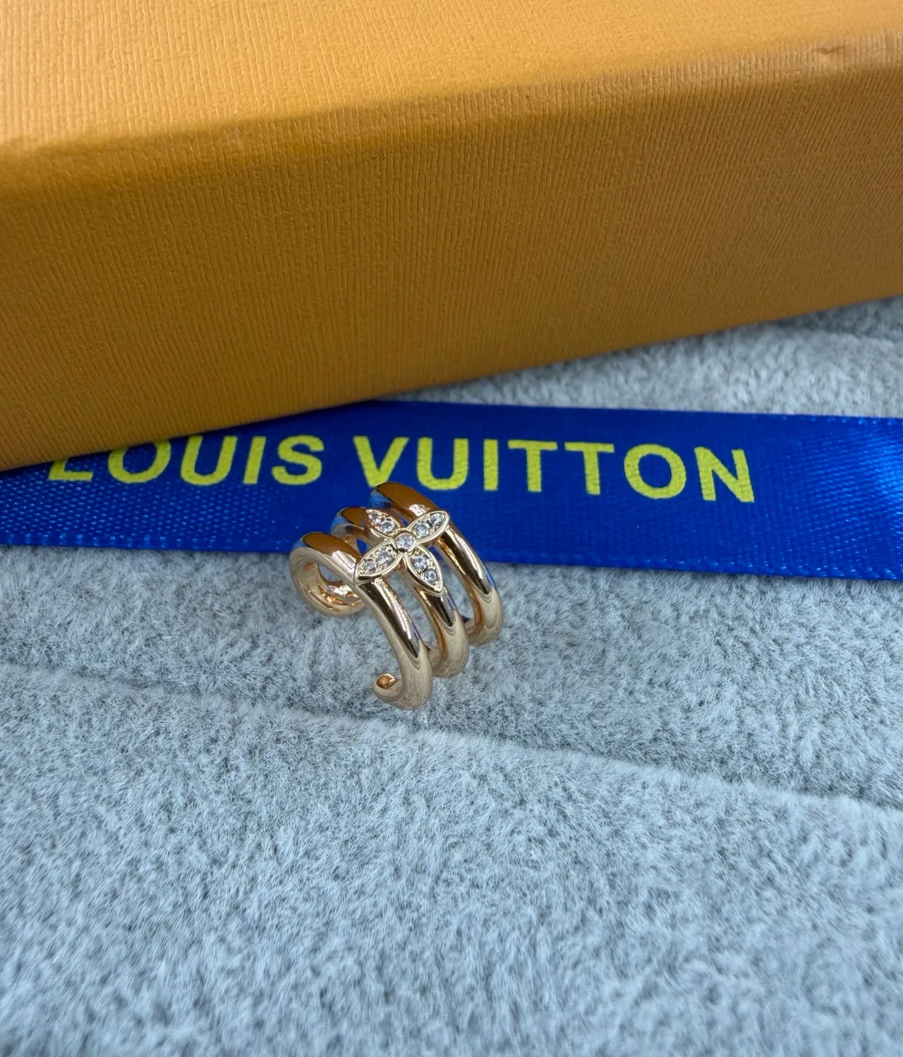 Louis Vuitton Gold Silver Triple-Band Floral Motif Ring