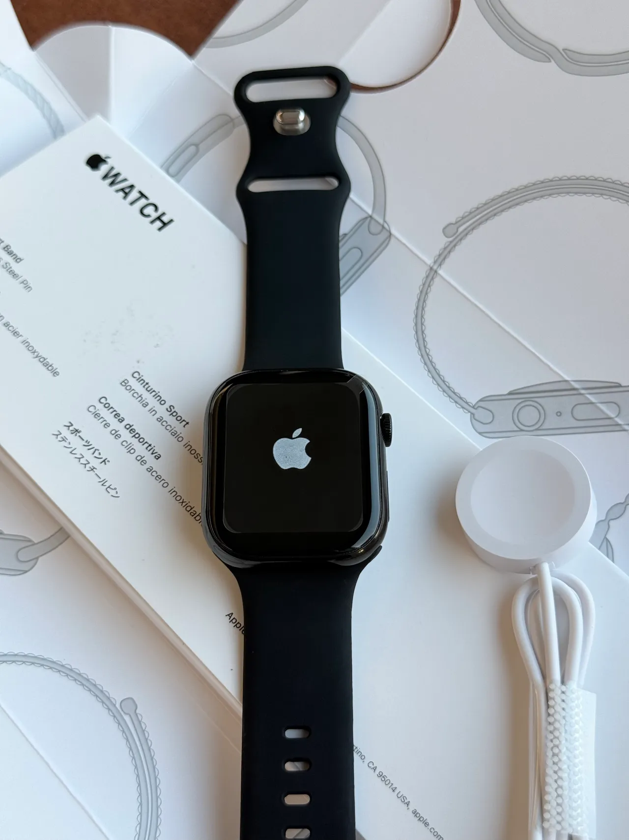 Apple Black Flat-Edged Rectangular Case Silicone Sport Band Sports Watch