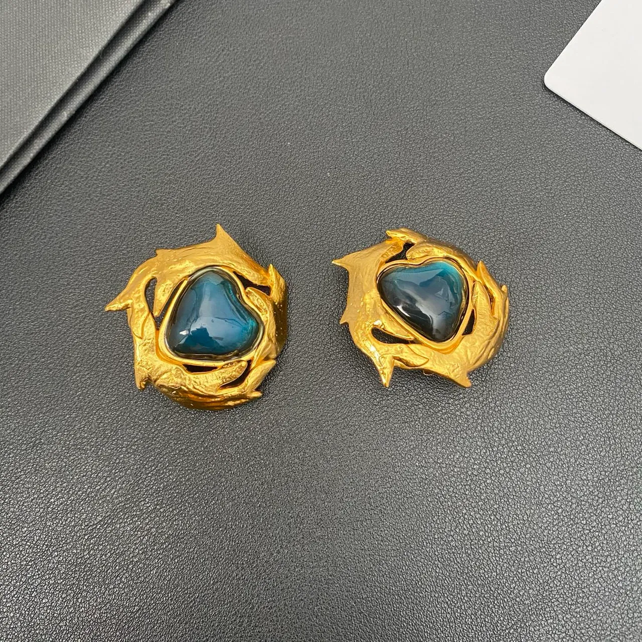 Gold Blue Heart-Shaped Cabochon Textured Organic Metalwork Brooch