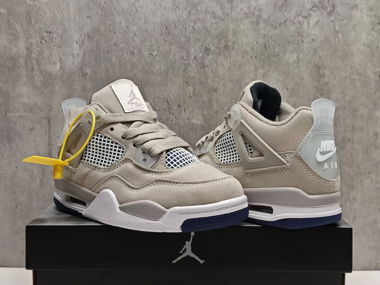 Air Jordan 4 Beige Navy Yellow Basketball Shoes