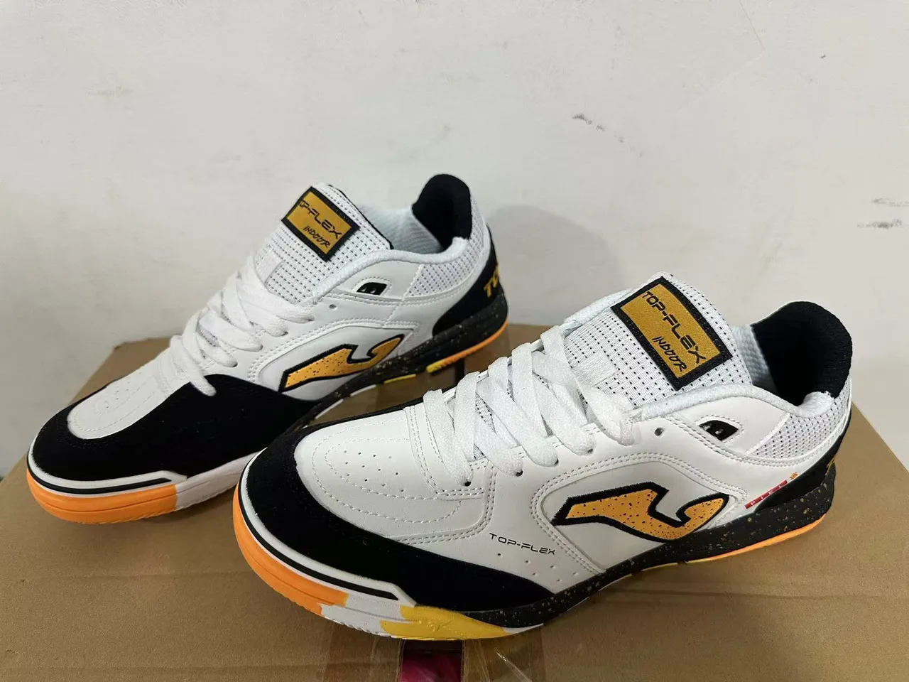 Joma Top-Flex White Neon Yellow Teal Lifestyle Sneakers