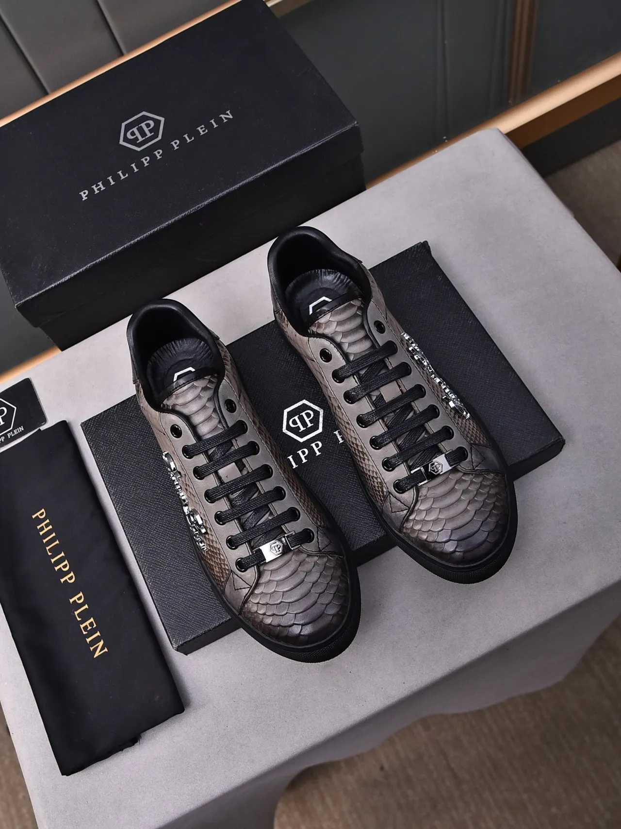 Philipp Plein Snakeskin-Textured Gray and Black Lifestyle Sneakers