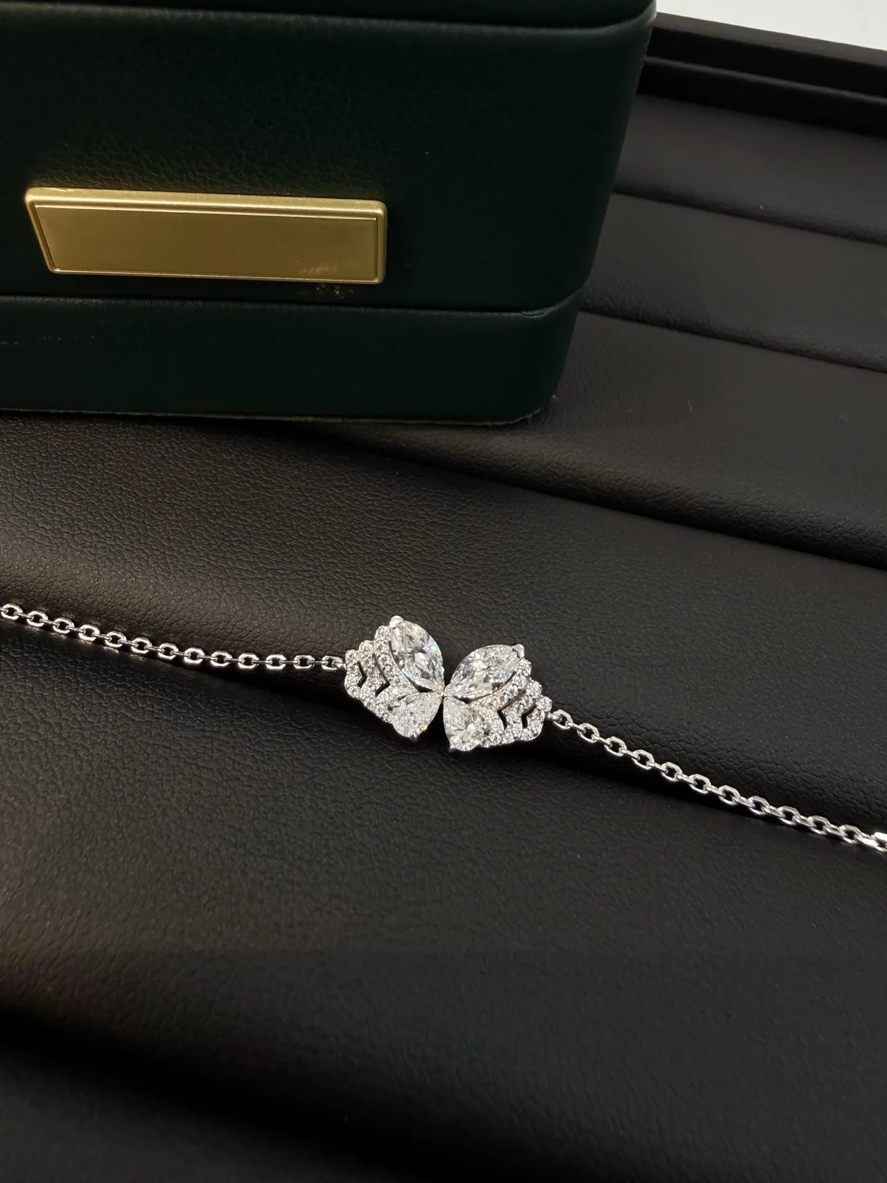Tiffany & Co. Silver White Floral Motif Marquise-Cut Stones Bracelet