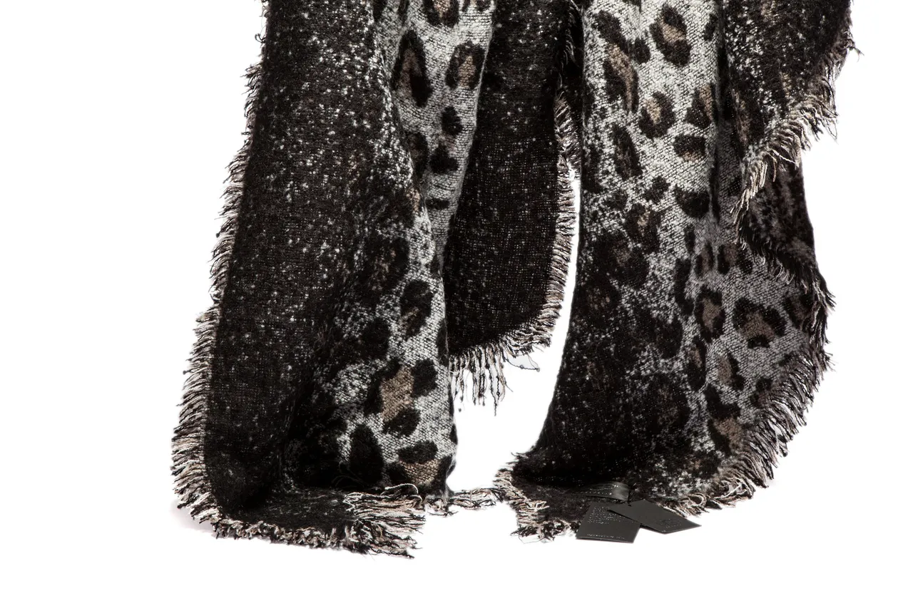 Gray Black Leopard-Print Woven Scarve