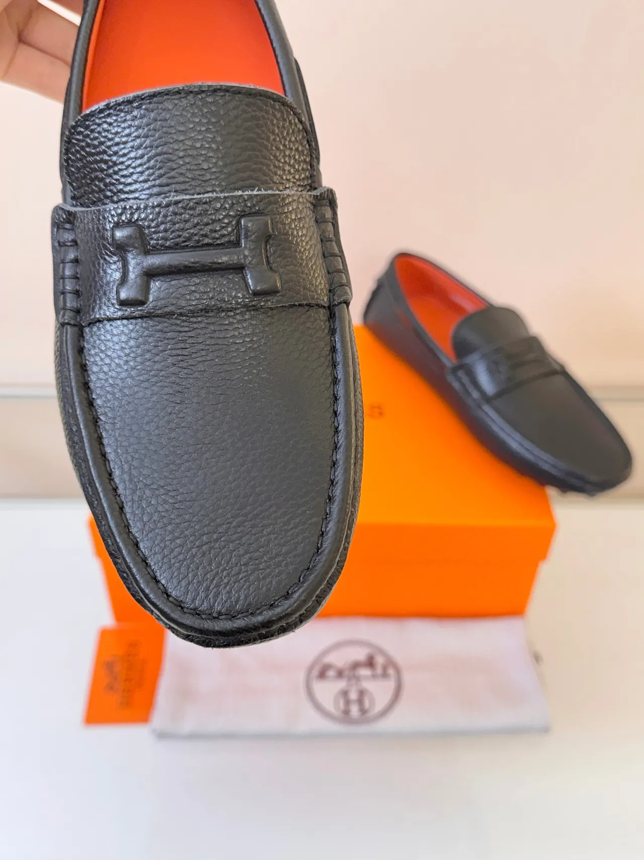 Hermès Oran Black Orange Pebbled Leather H-Logo Strap Loafer