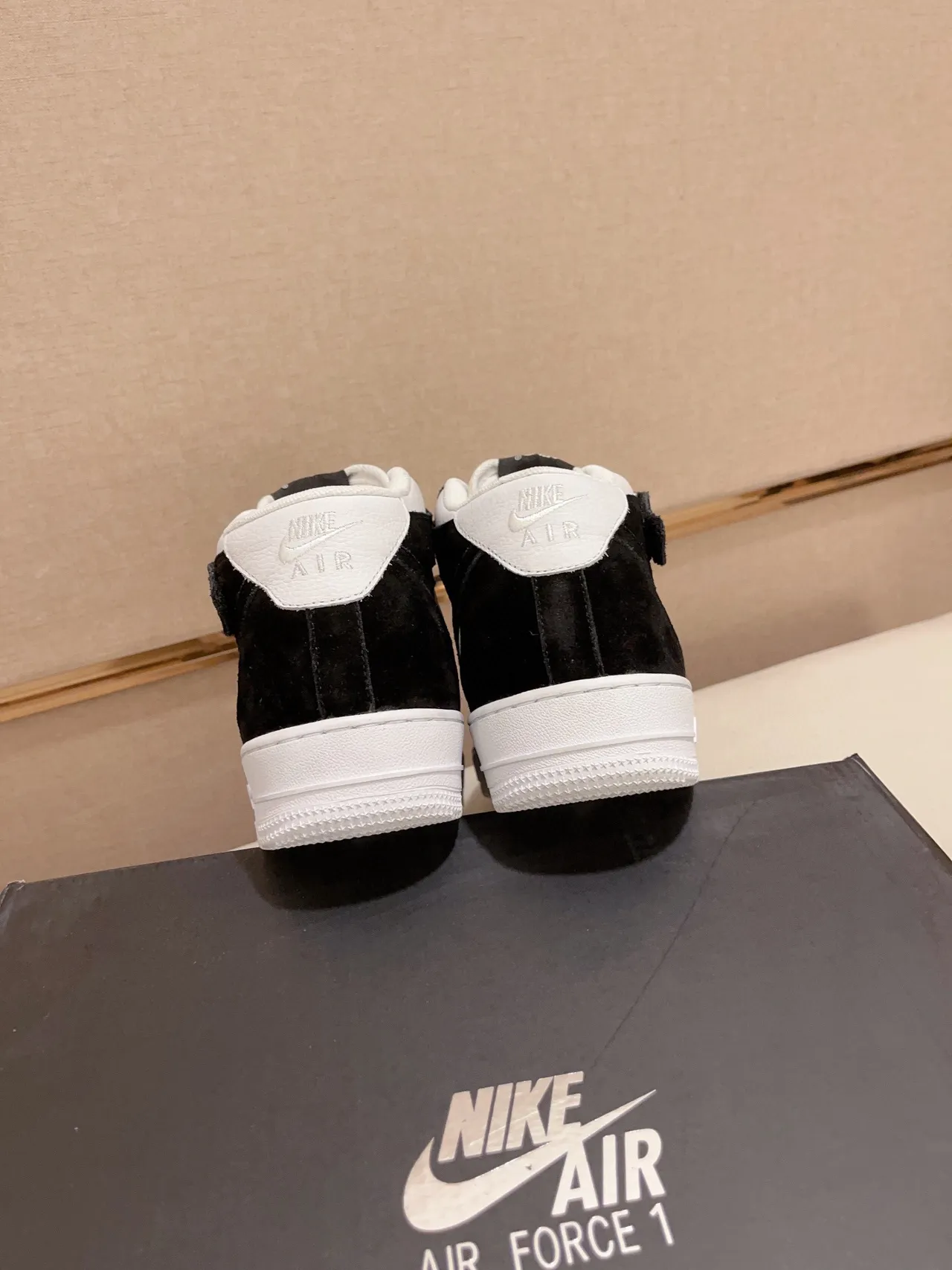 Nike Black White High-Top Suede And Leather Paneling Lifestyle Sneakers