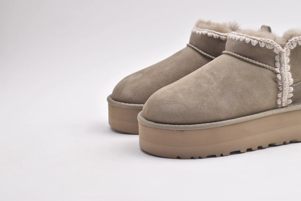 UGG Beige Brown Platform Sole Suede Upper Snow Boots