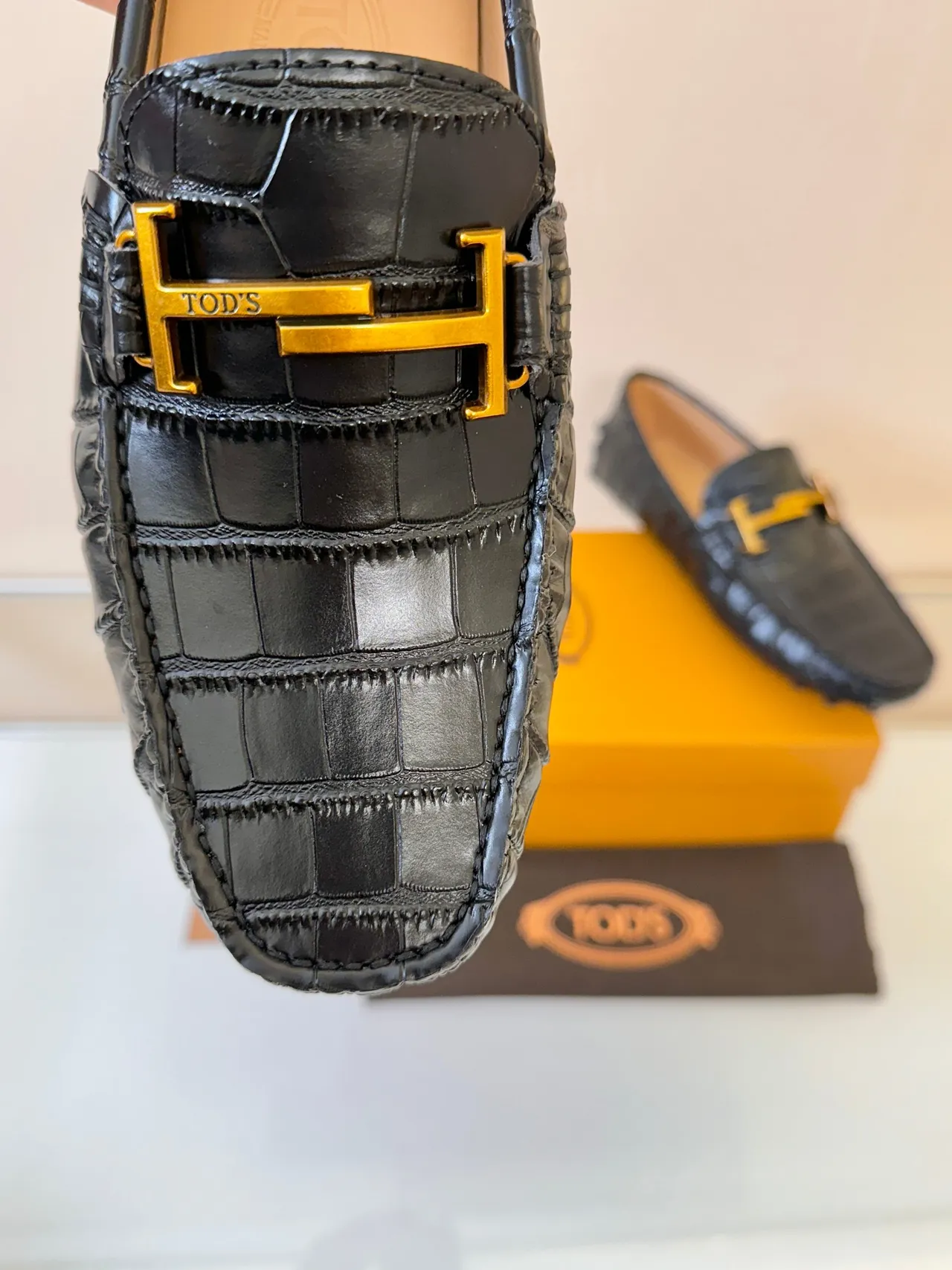 Tod's Gommino Loafer Black Croc-Embossed Leather Gold H-Bit Loafers