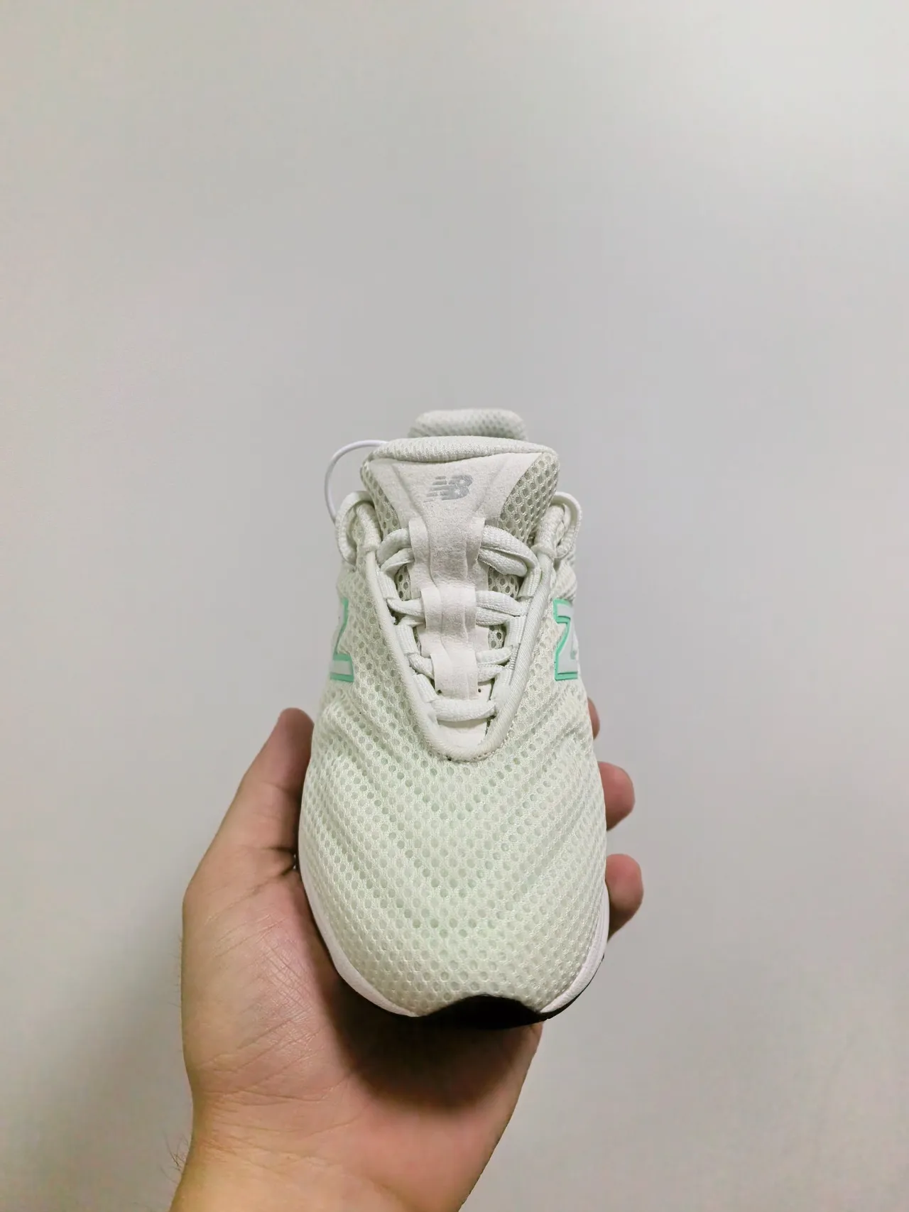 New Balance Beige Pink Mesh Upper Thick Air-Pod Midsole Chunky Sneakers