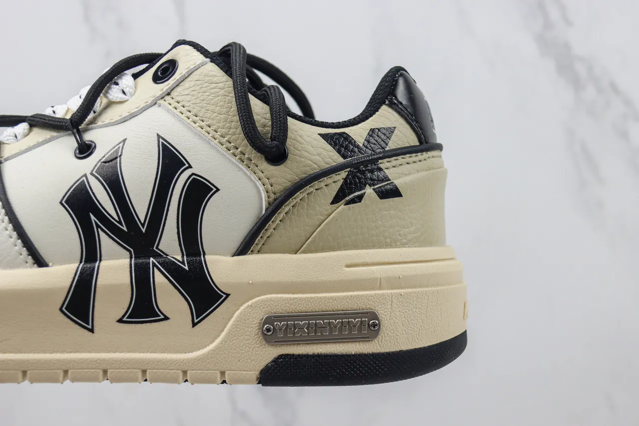 Mitchell & Ness NY Yankees Platform Sneaker Cream and Black Lifestyle Sneakers