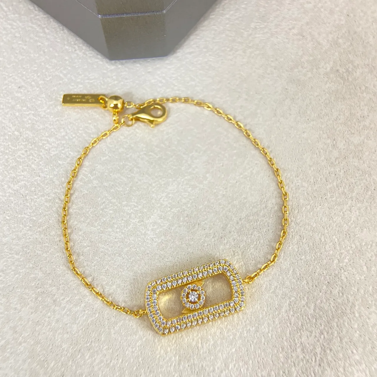 Gold Silver Pavé-Set Rectangular Open-Frame Pendant Rotating Central Stone Motif Jewelry