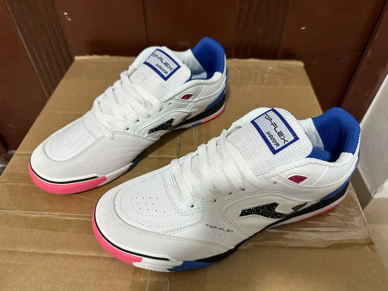 Joma Top-Flex White Neon Yellow Teal Lifestyle Sneakers