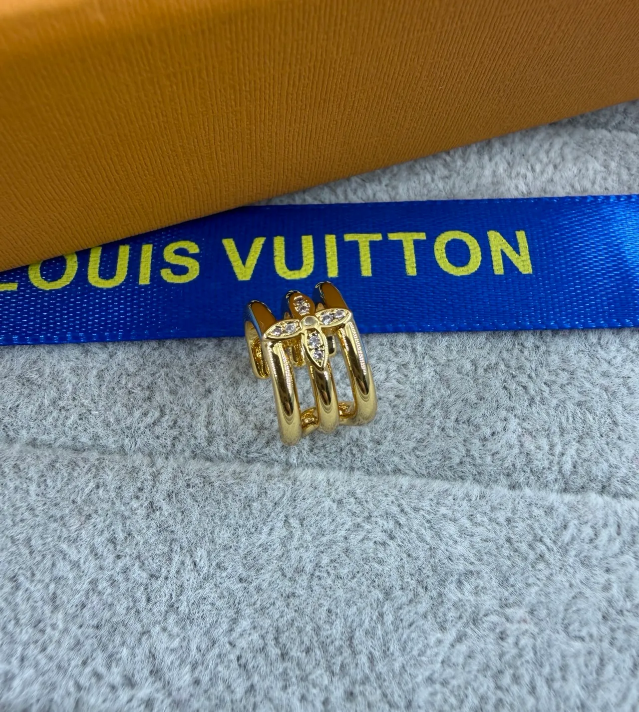 Louis Vuitton Gold Silver Triple-Band Floral Motif Ring