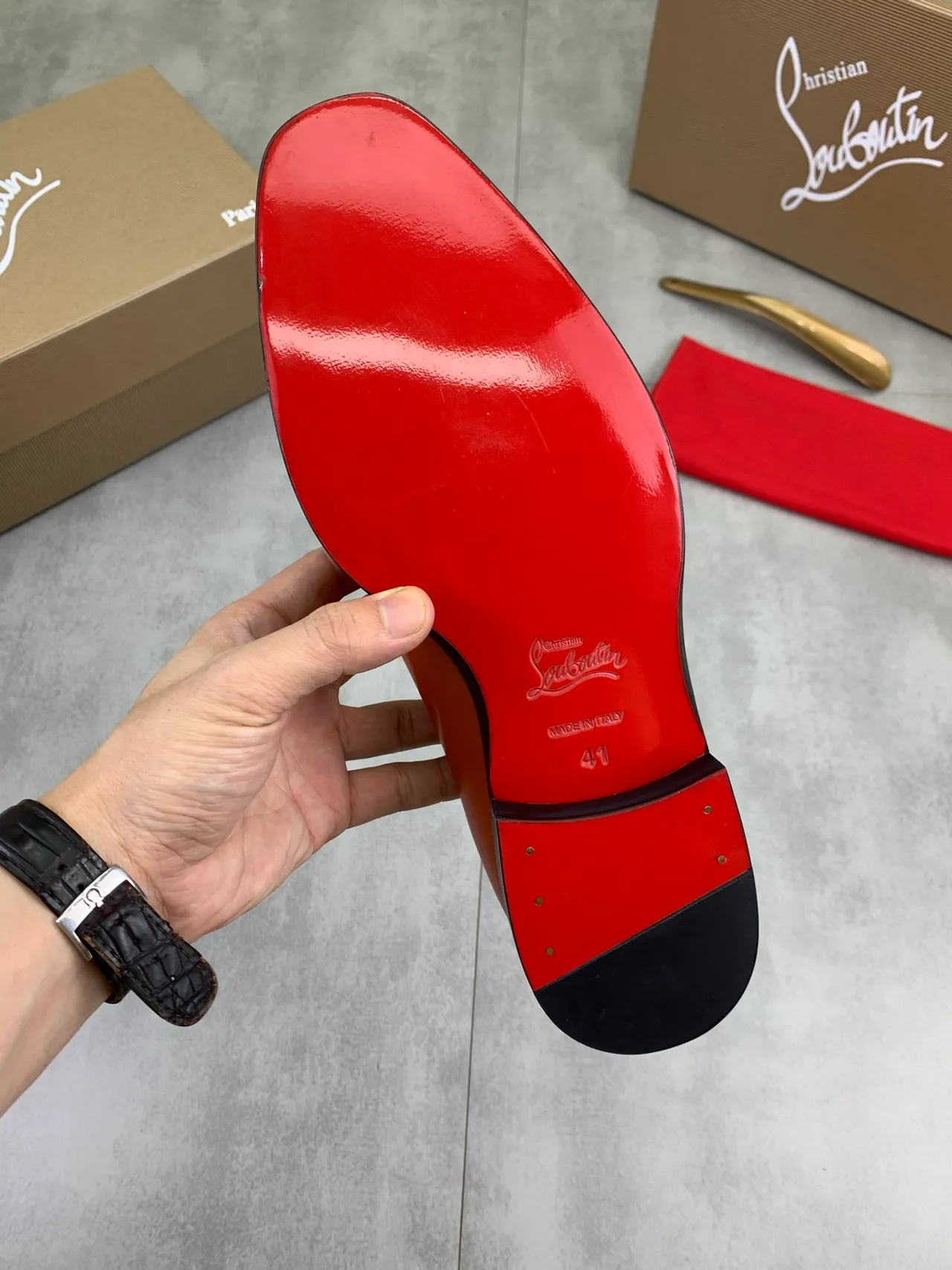 Christian Louboutin Orange Black Cap-Toe Metal Eyelet Accents Oxford Shoes