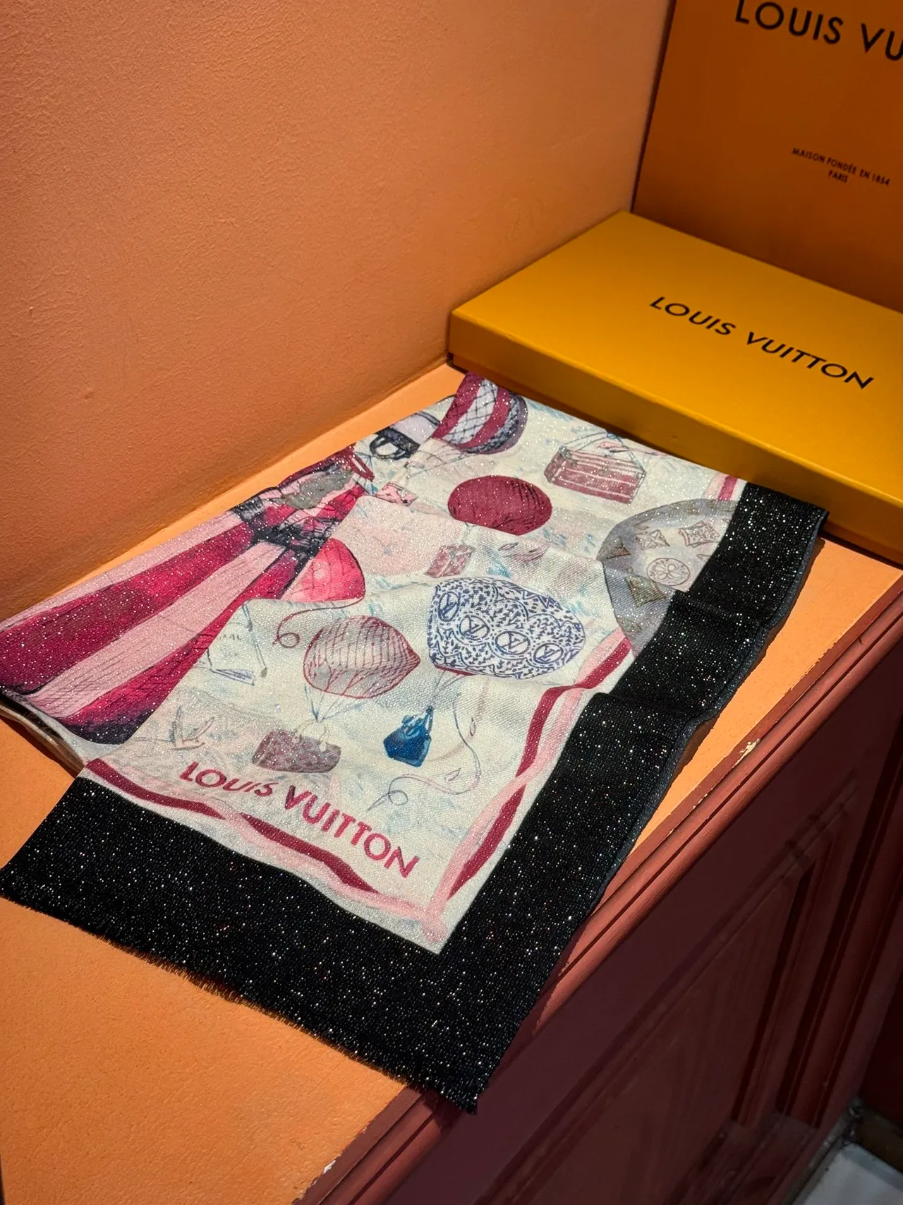 Louis Vuitton Montgolfière Printed Hot-Air Balloon Silk Scarf