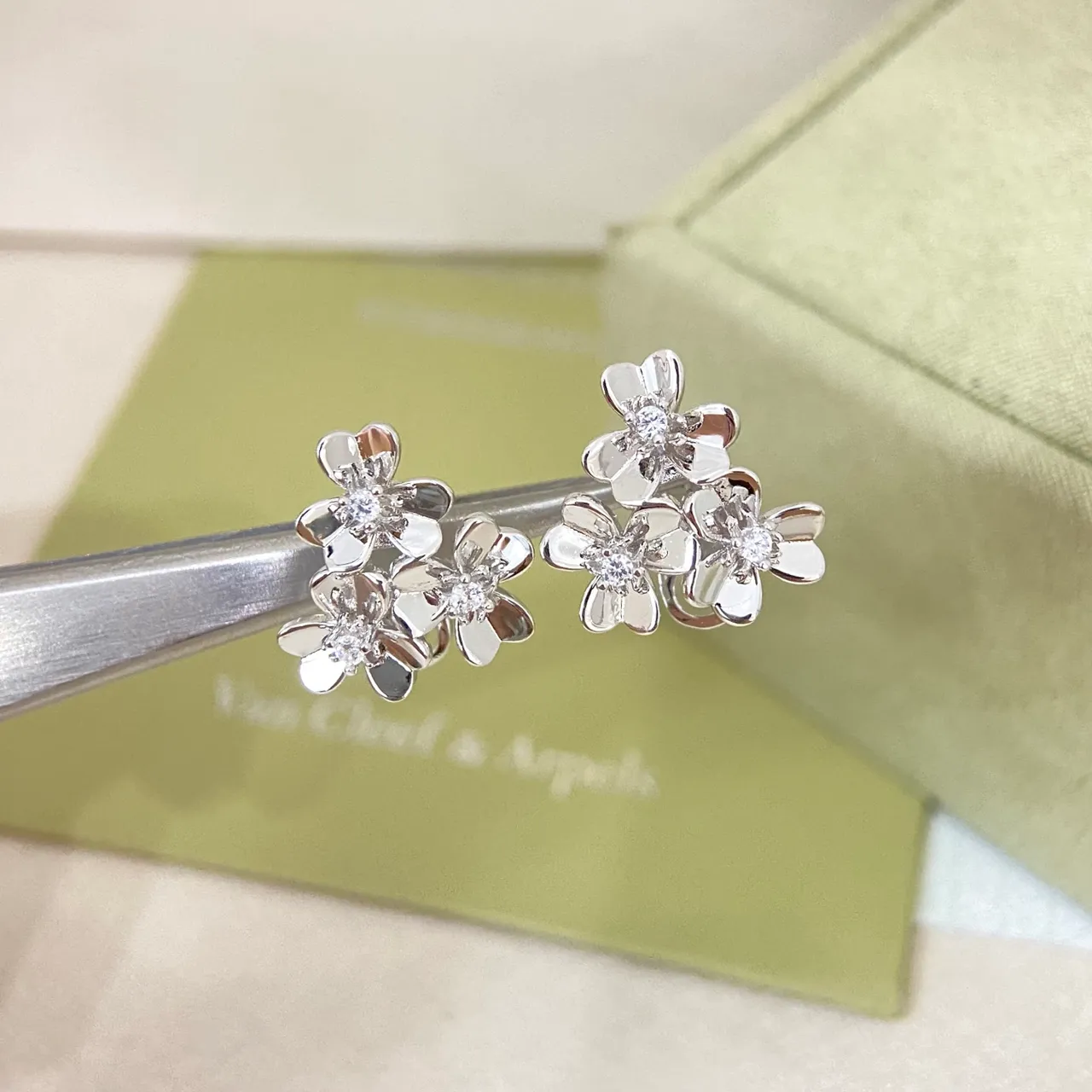 Van Cleef & Arpels Gold Silver Floral Cluster Five-Petal Blossoms Earrings