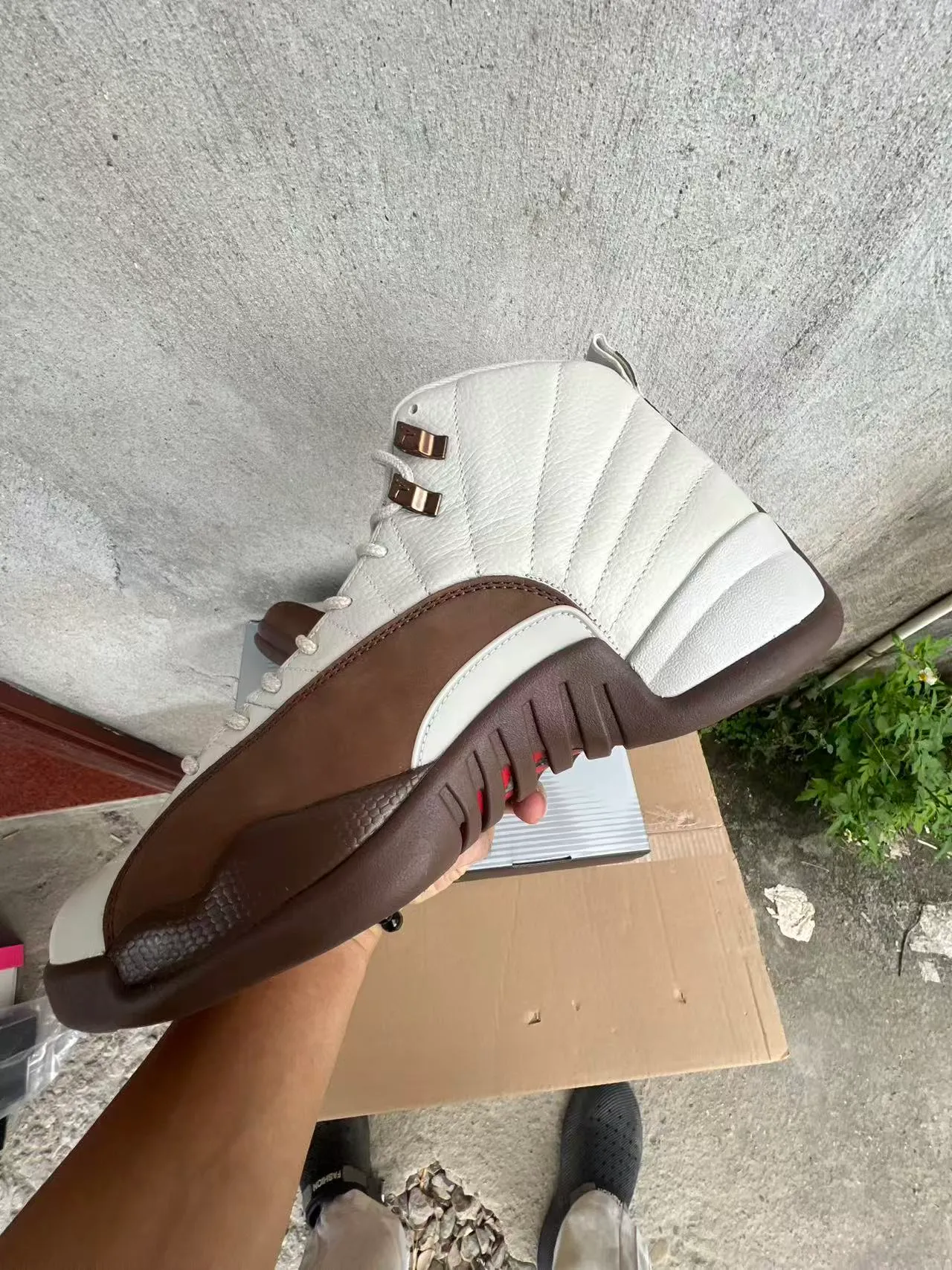 Air Jordan 12 White Brown Quilted Leather Basketball Shoes