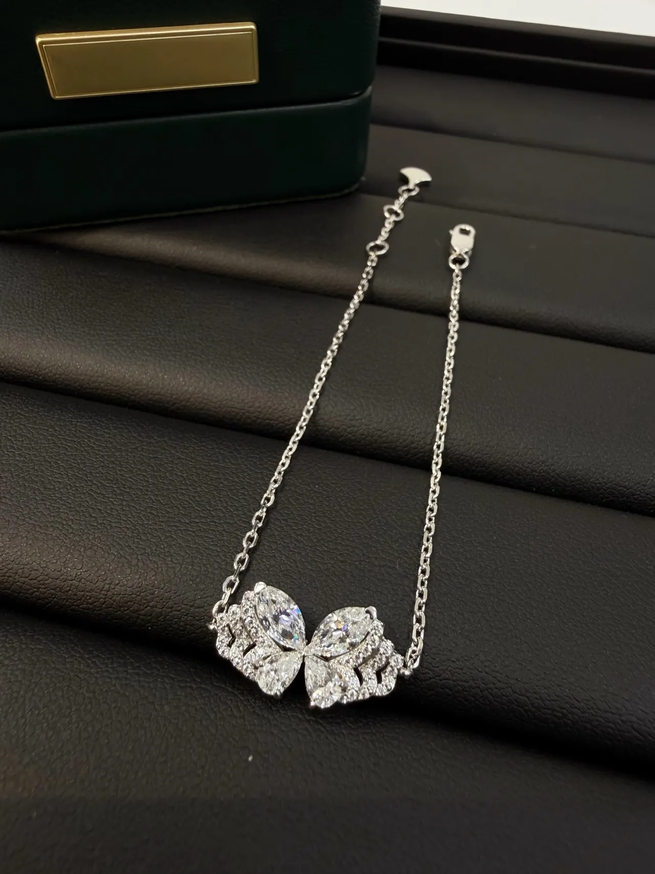 Tiffany & Co. Silver White Floral Motif Marquise-Cut Stones Bracelet