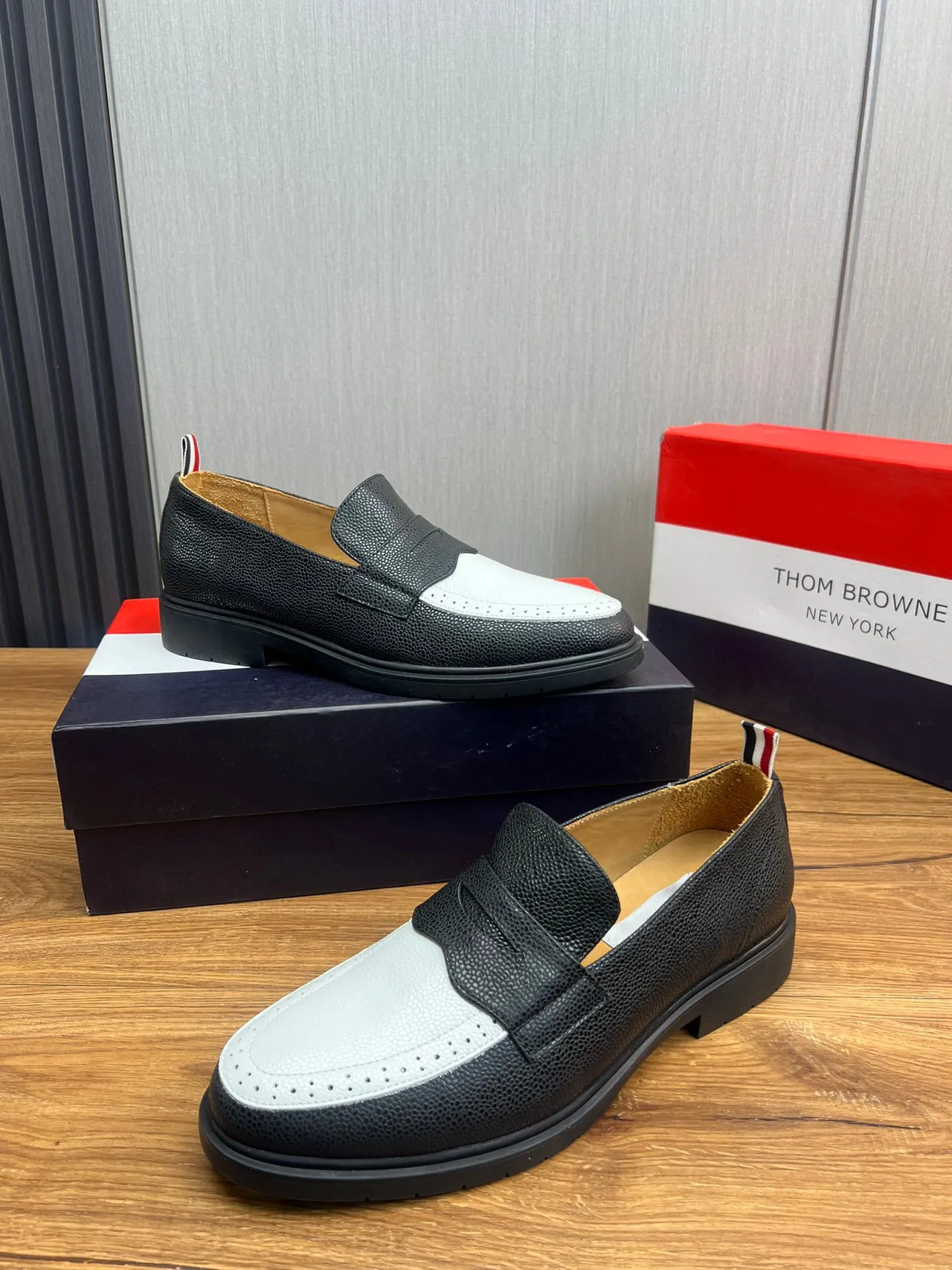 Thom Browne Two-Tone Pebbled Leather Penny Loafer
