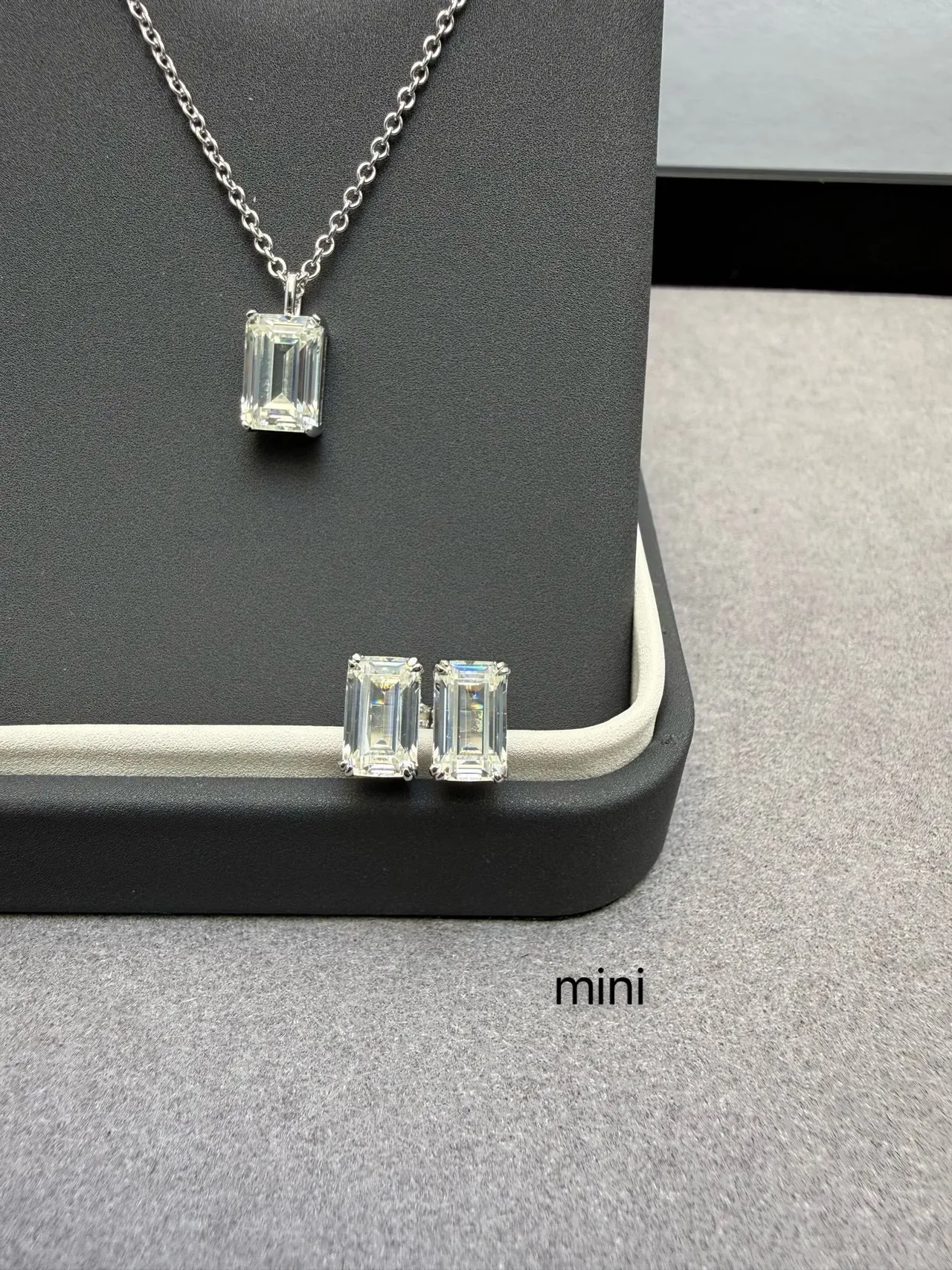 Silver Transparent Emerald-Cut Stones Prong-Set Earrings