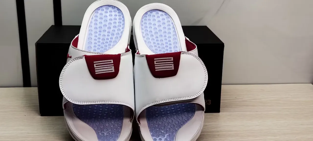 Air Jordan White Red Leather-Like Upper Textured Rubber Outsole Slippers