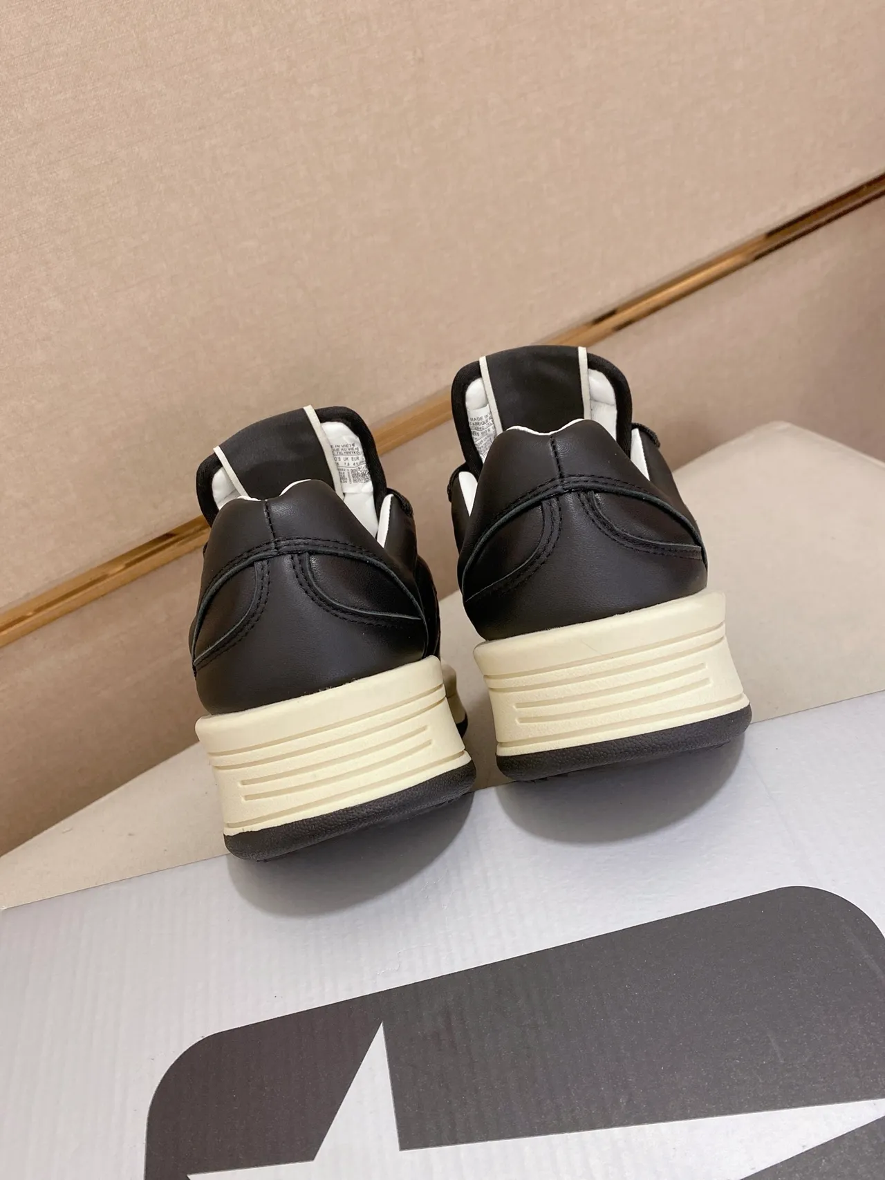 Converse Black Beige Leather Upper Off-White Platform Sole Lifestyle Sneakers