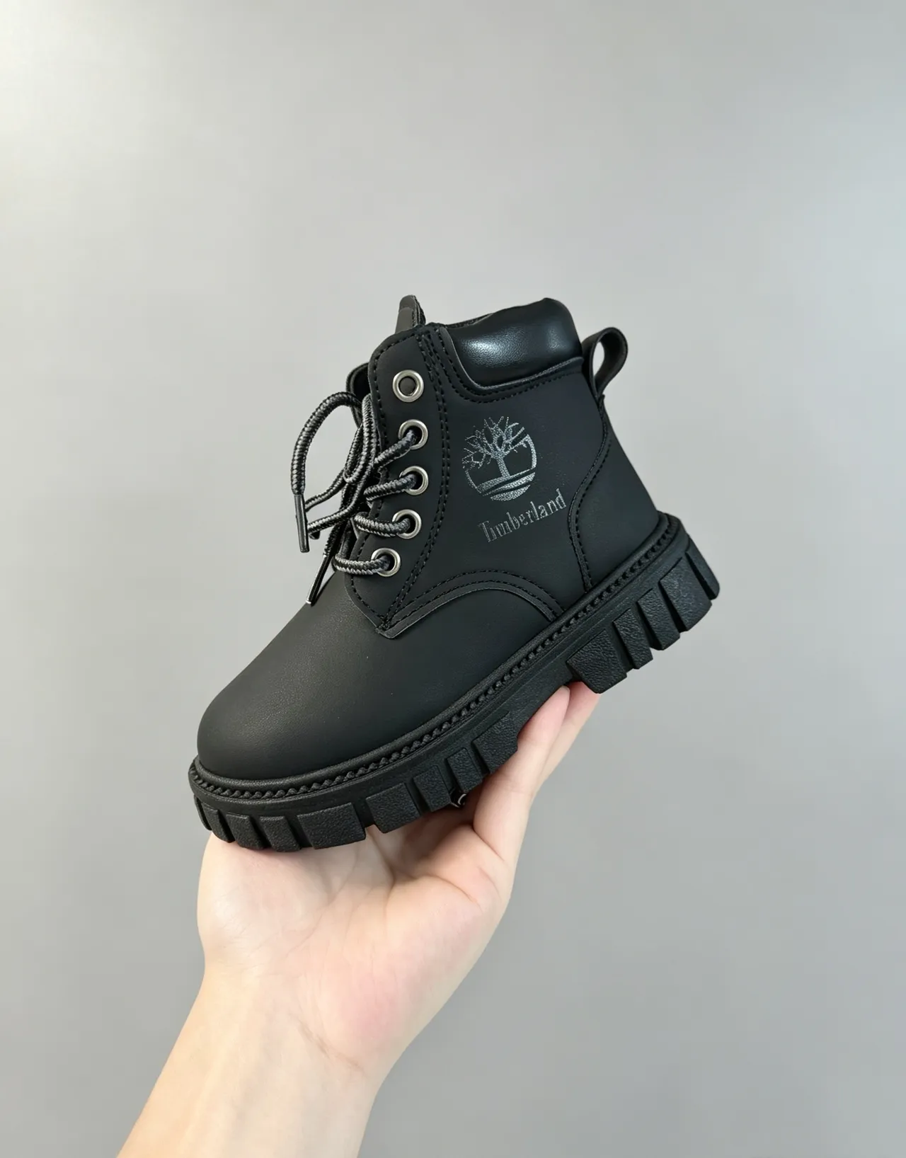 Timberland Field Boot Black Padded Collar Rugged Lug Sole Work Boots