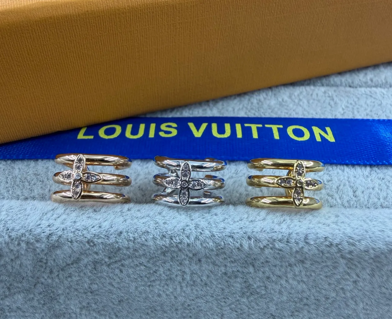 Louis Vuitton Gold Silver Triple-Band Floral Motif Ring