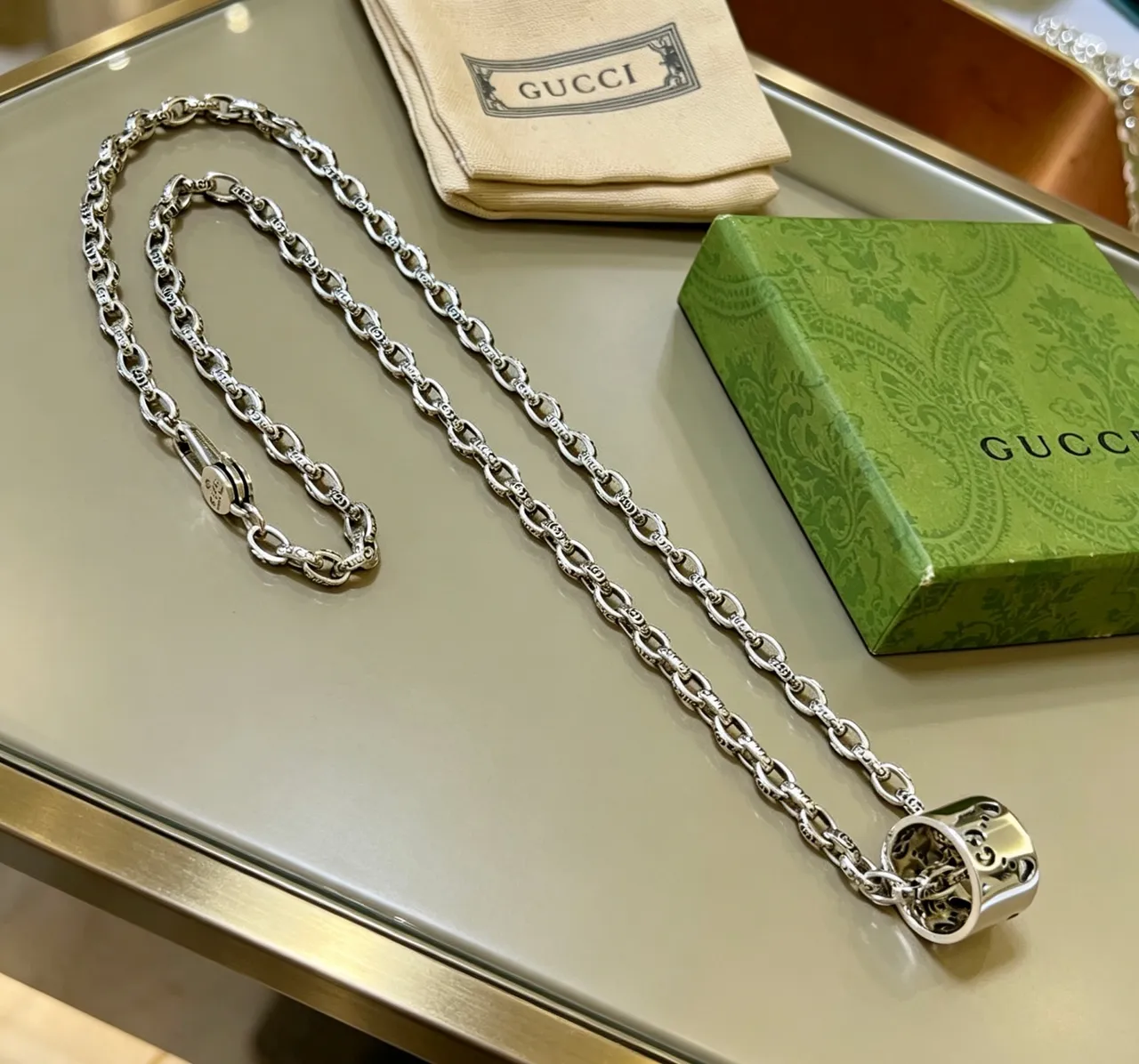 Gucci Silver Engraved Link Chain Necklace