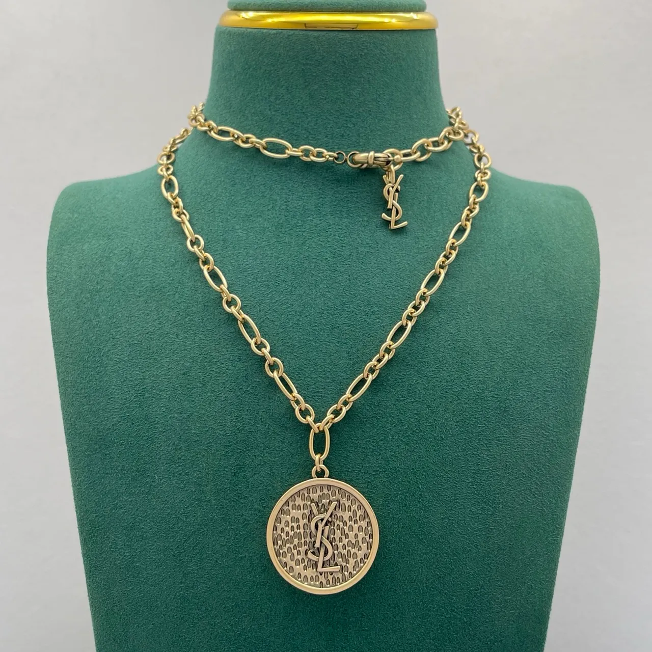 Saint Laurent Gold Silver Chunky Oval-Link Chain Circular Textured Pendant Necklace