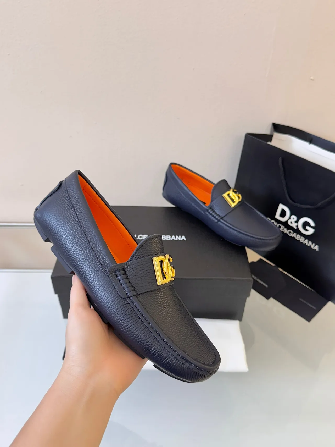 Dolce & Gabbana Portofino Navy Orange Pebbled Leather Gold DG Buckle Loafer