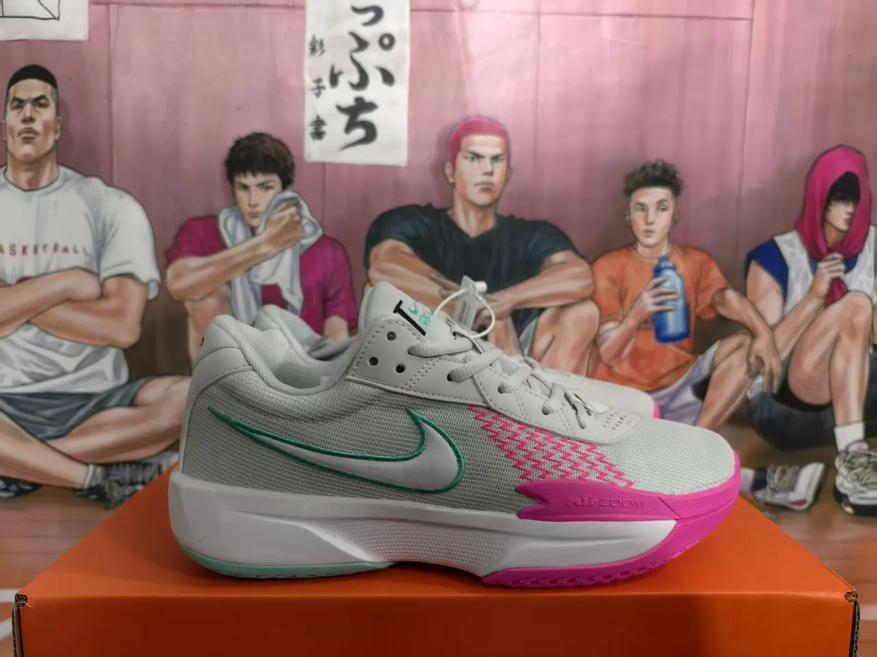 Nike Gray Pink Teal Mesh Upper Color-Blocked Outsole Lifestyle Sneakers