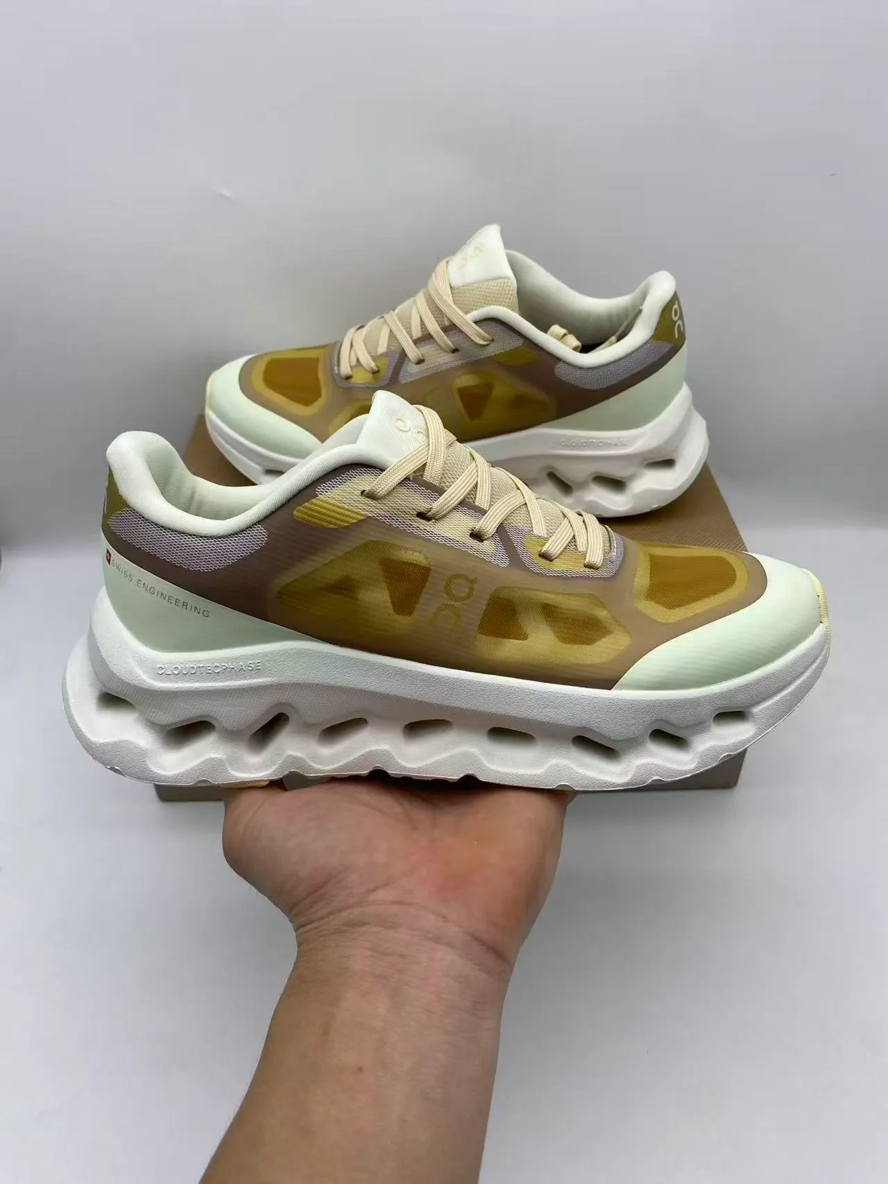 On Beige Gray Sculpted Open-Cell Midsole Mesh And Synthetic Overlay Upper Running Shoes